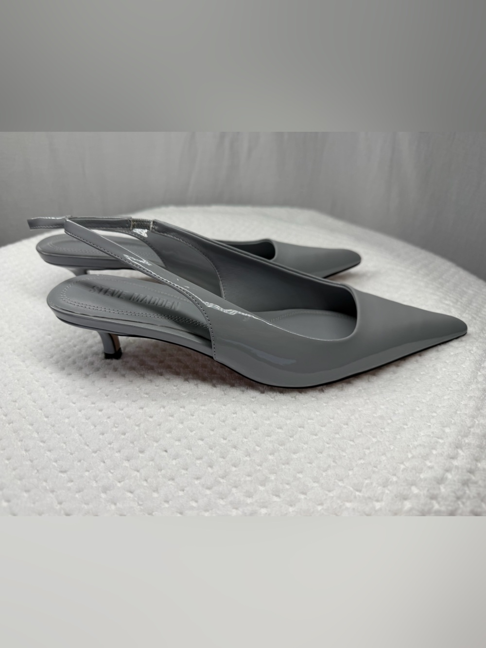 Steve Madden Patent Leather Pointed Slingback Pumps in Gray - Picture 4 of 8